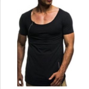 Celino Slim Fitted T-Shirt in Black:: Brand New